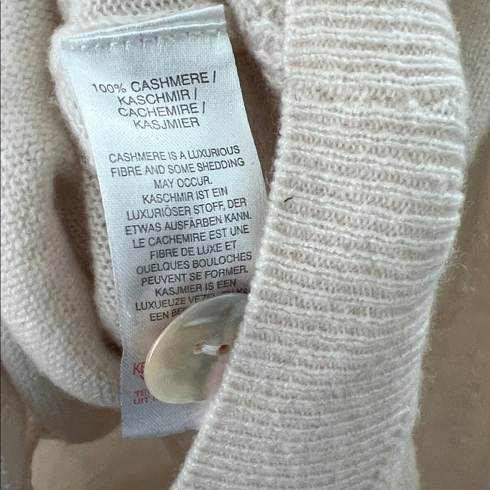 CRUSH Collection Acai Cashmere V Neck Button Down Relaxed Cardigan White Cream S - Picture 11 of 11